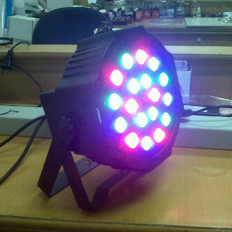 Lampu Sorot Panggung LED RGB